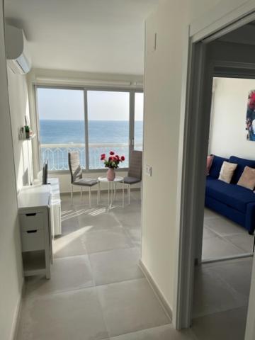 Precioso Apartamento A Estrenar En Primera Linea De Playa Benidorm Ngoại thất bức ảnh