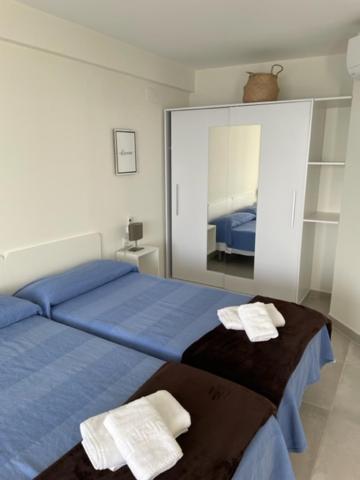 Precioso Apartamento A Estrenar En Primera Linea De Playa Benidorm Ngoại thất bức ảnh